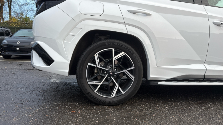 Hyundai TUCSON 1.6T Plug-in Hybrid N Line 5dr Auto Estate